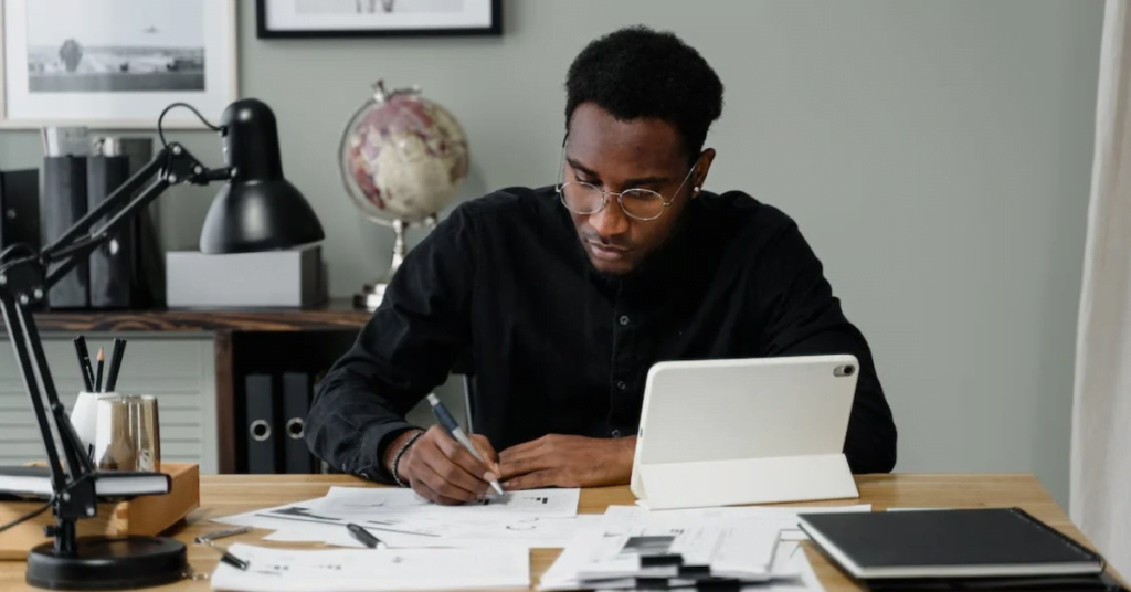10 Financial Tips for Black Accountants